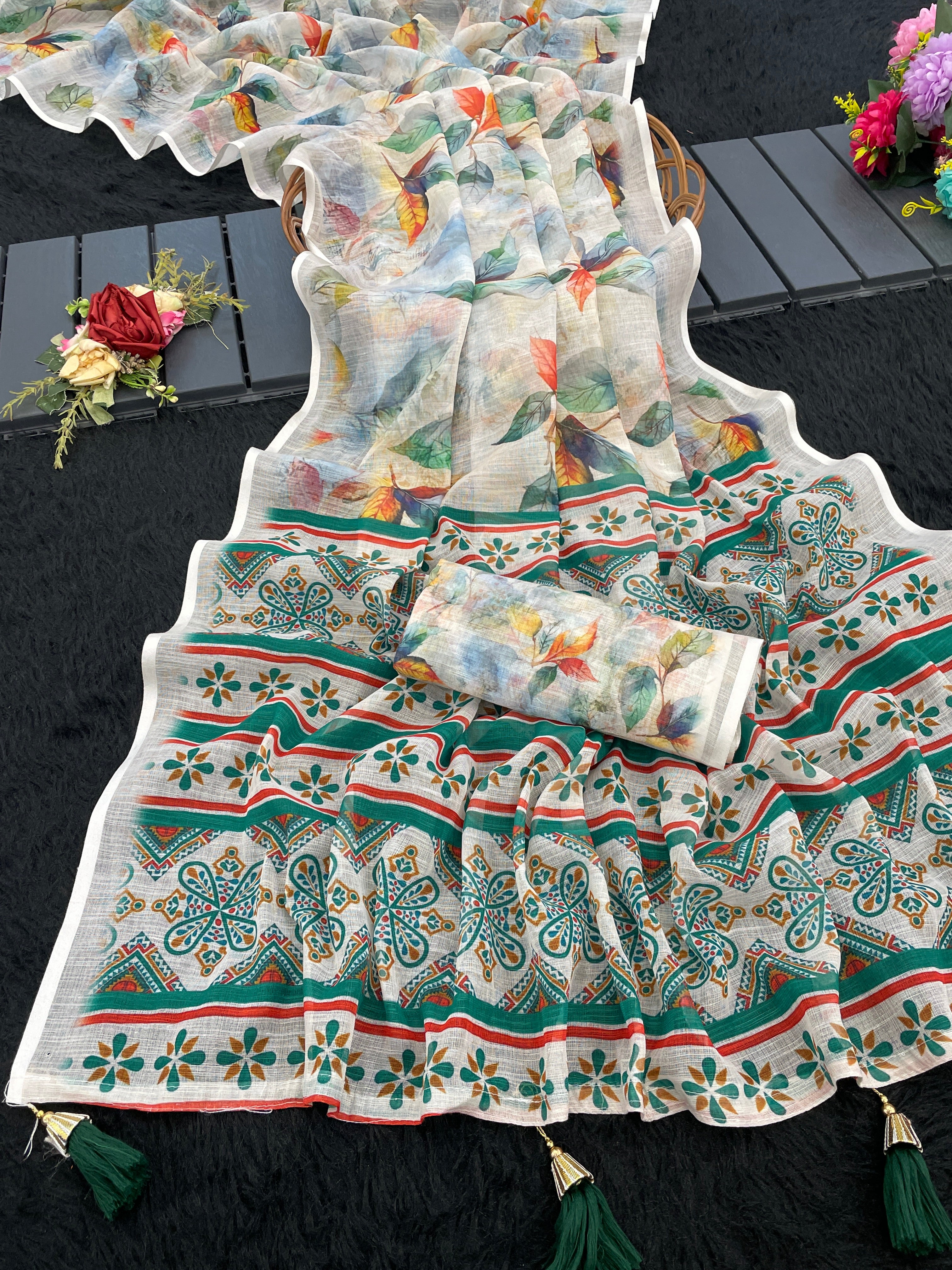 Handloom Linen Cotton Saree with Digital Print & Fancy Latkan