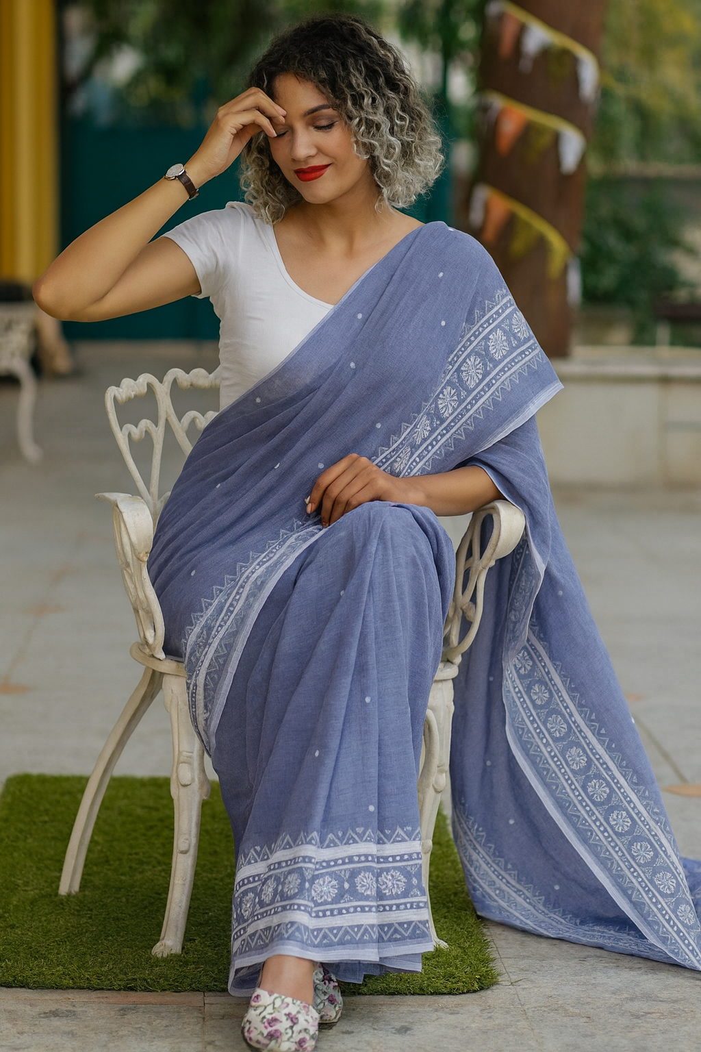 Soft Dusty Blue Linen Saree with White Stylish Border & Motifs