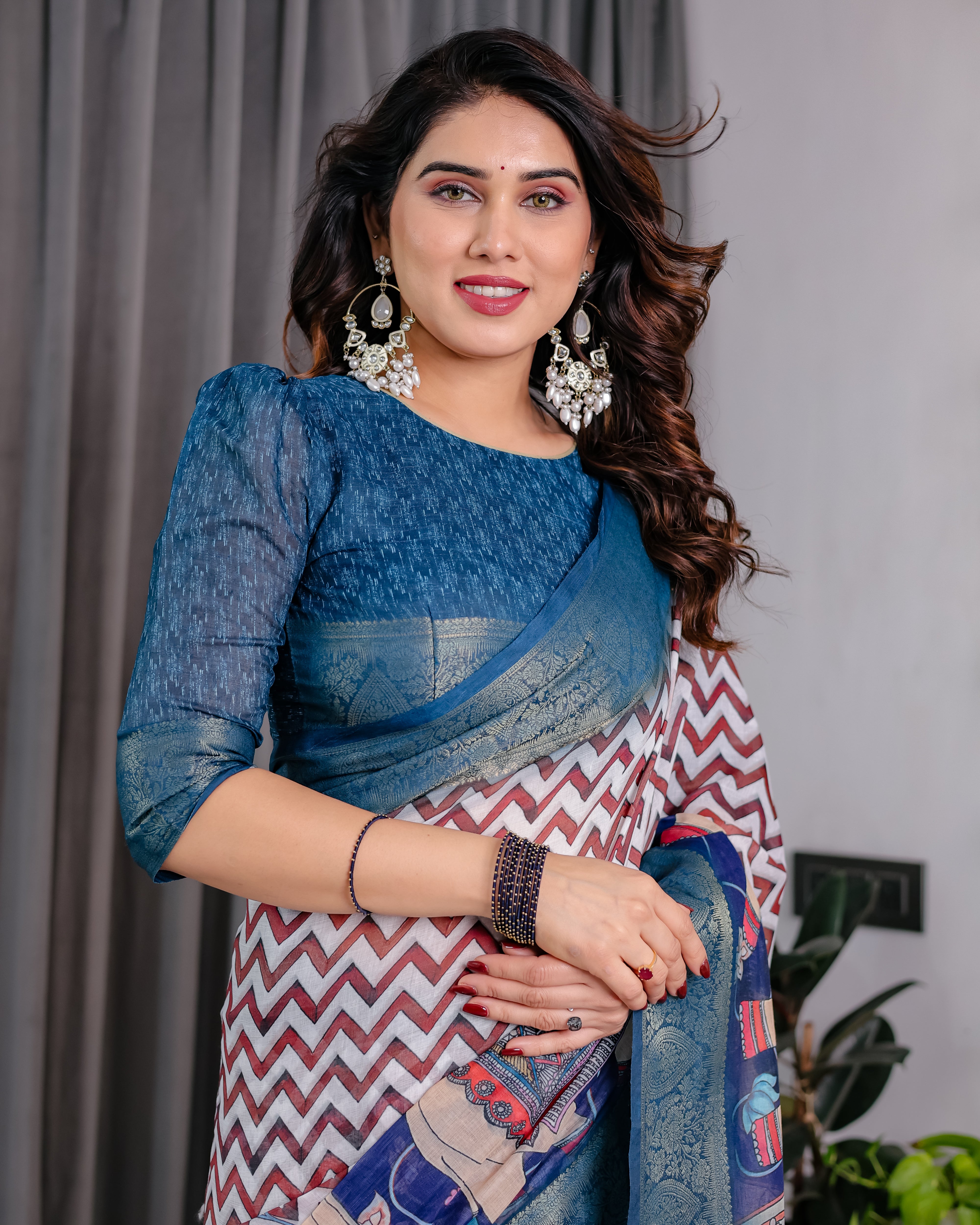 Pure Handloom Linen Saree with Floral Print & Zari Border | Elegant Ethnic Wear for Festive & Casual Styling