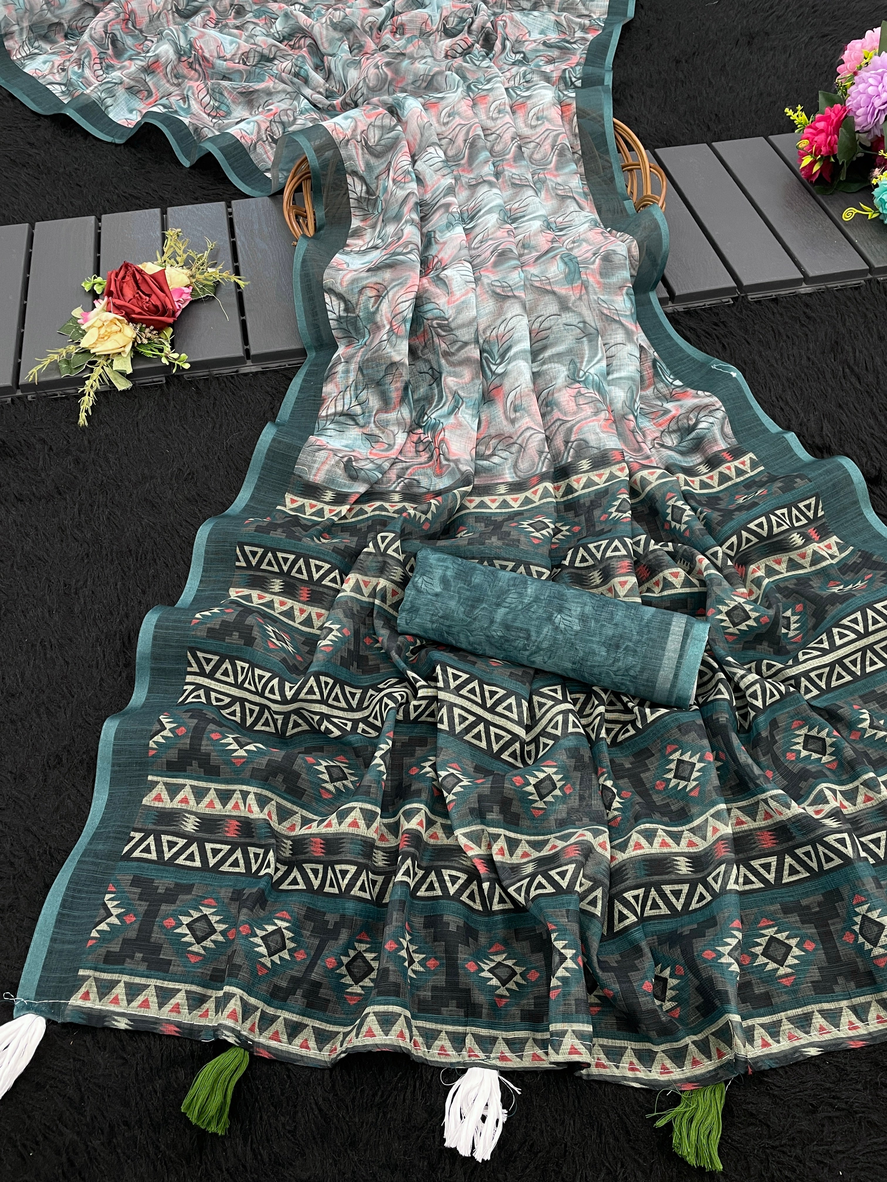 Handloom Linen Cotton Saree with Digital Print & Fancy Latkan