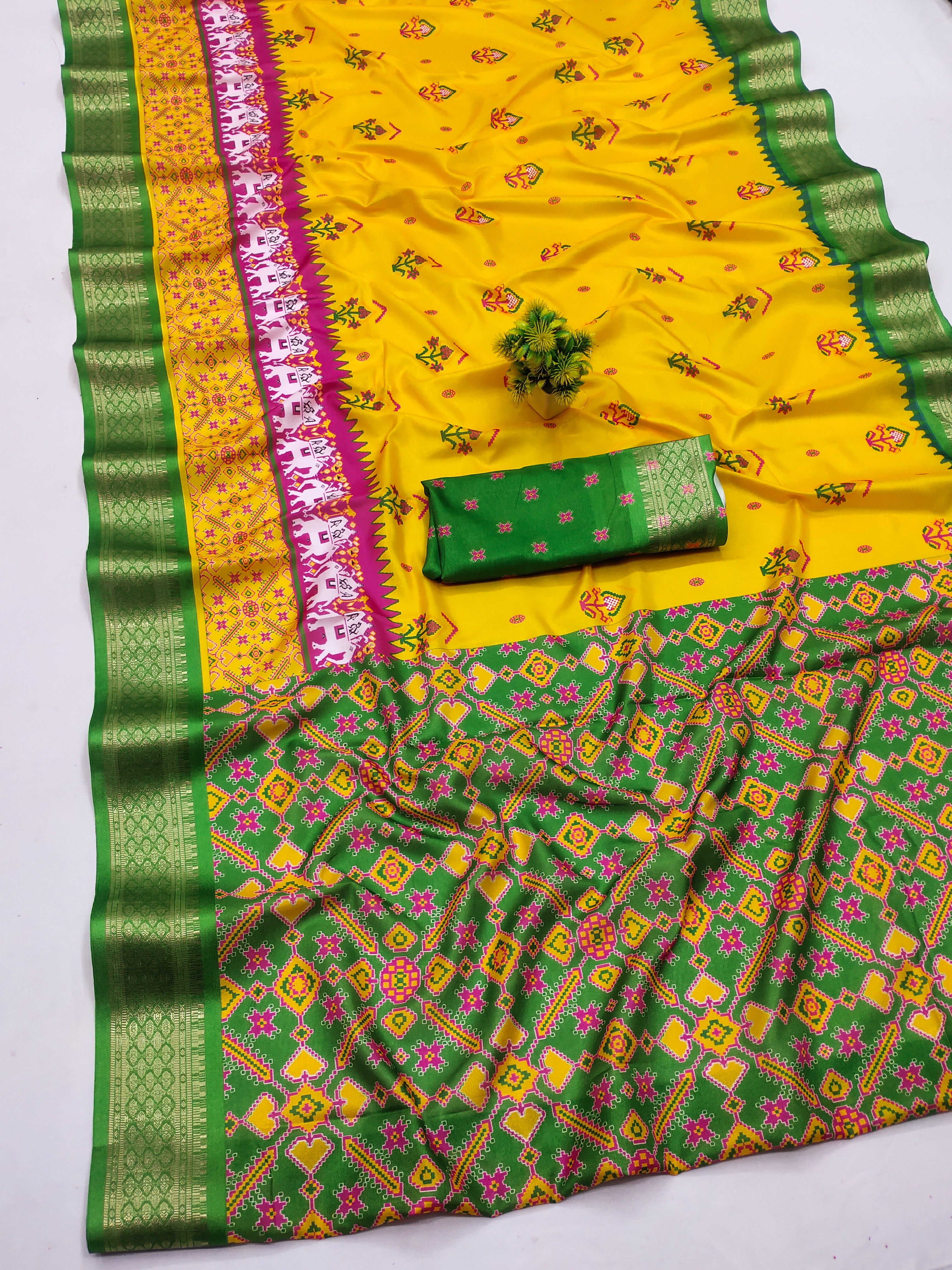 Digital Print Cotton Silk Saree with Heavy Jacquard Border