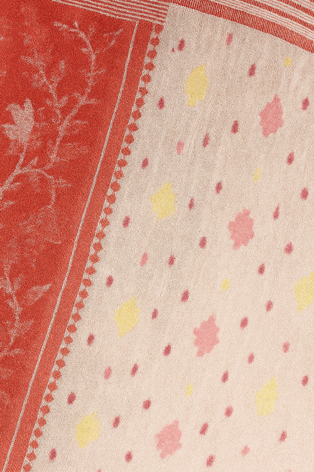 Elegant White & Red Linen Printed Saree – Lightweight & Festive Perfect