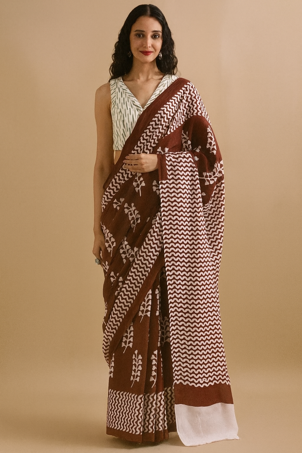Brown Floral & Wave Pattern Printed Cotton Saree