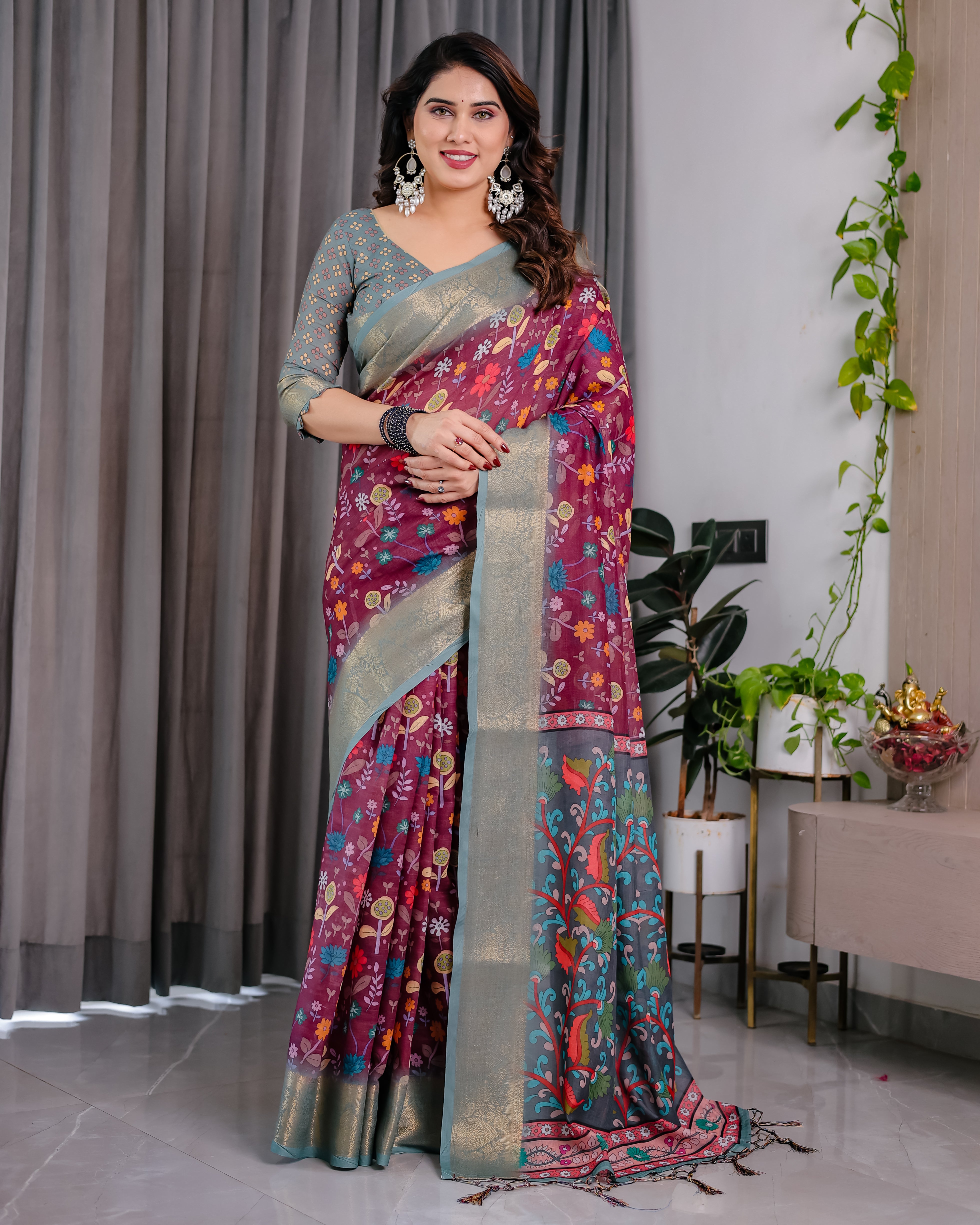 Pure Handloom Linen Saree with Floral Print & Zari Border